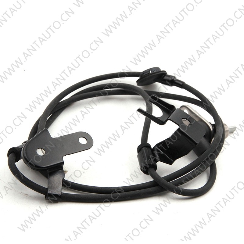 Датчик скорости вращения колес