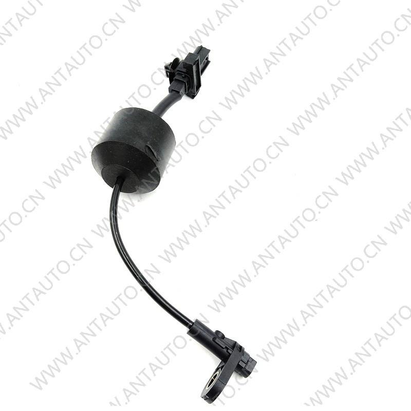 Датчик скорости вращения колес Датчик скорости вращения колес